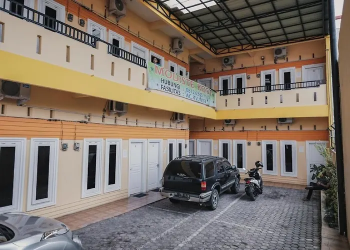 Koolkost Syariah near Jalan Ringroad Medan